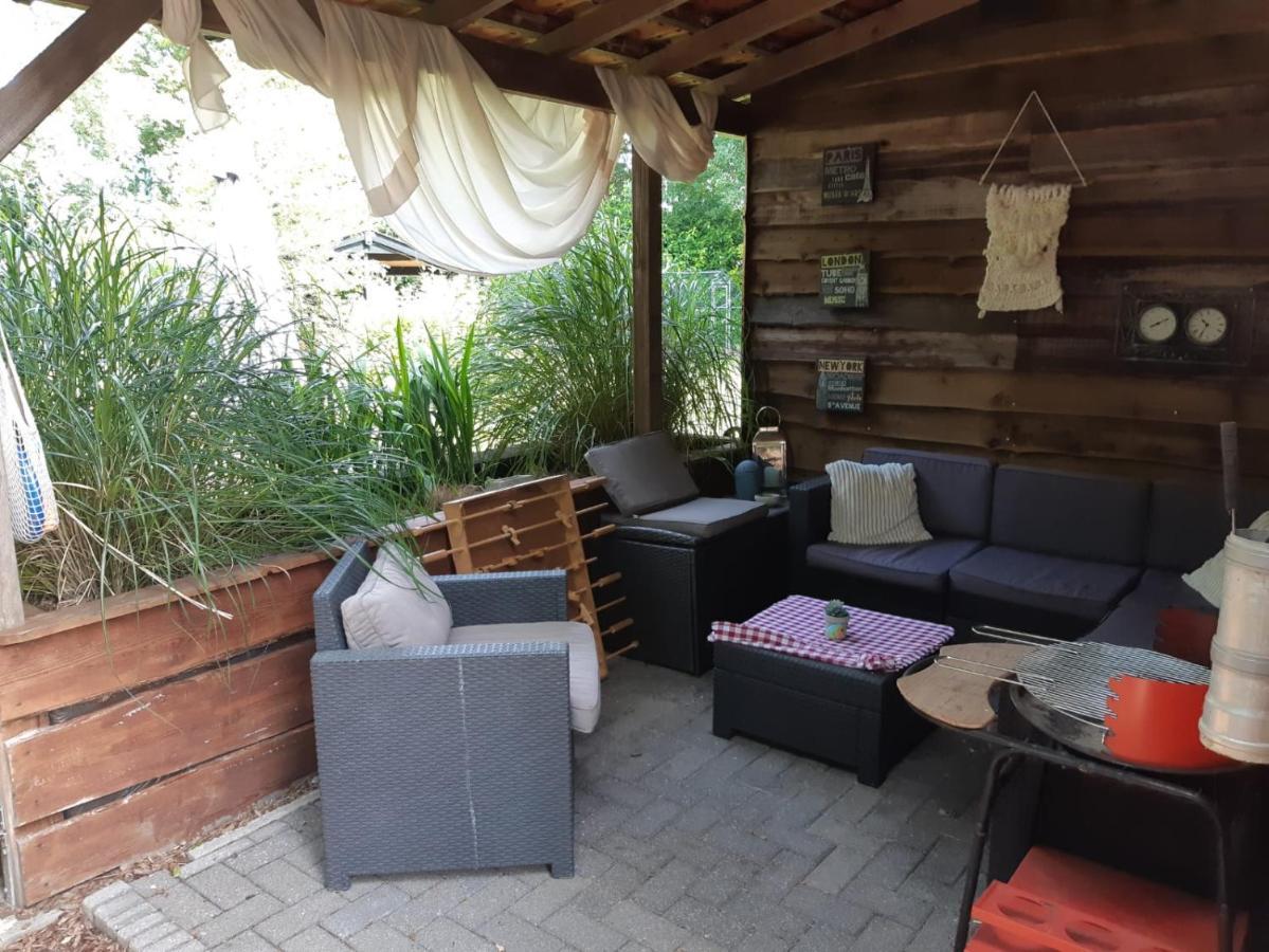 B&B Nieuwleusen Екстериор снимка